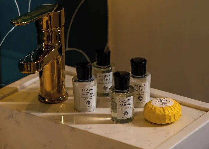 فندق That's *