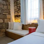 Hotel Voger Social
